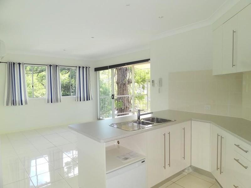 8/15 Adsett Street, Taringa QLD 4068