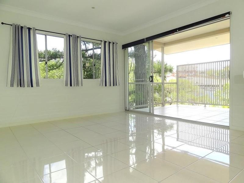 8/15 Adsett Street, Taringa QLD 4068