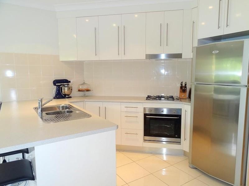 8/15 Adsett Street, Taringa QLD 4068