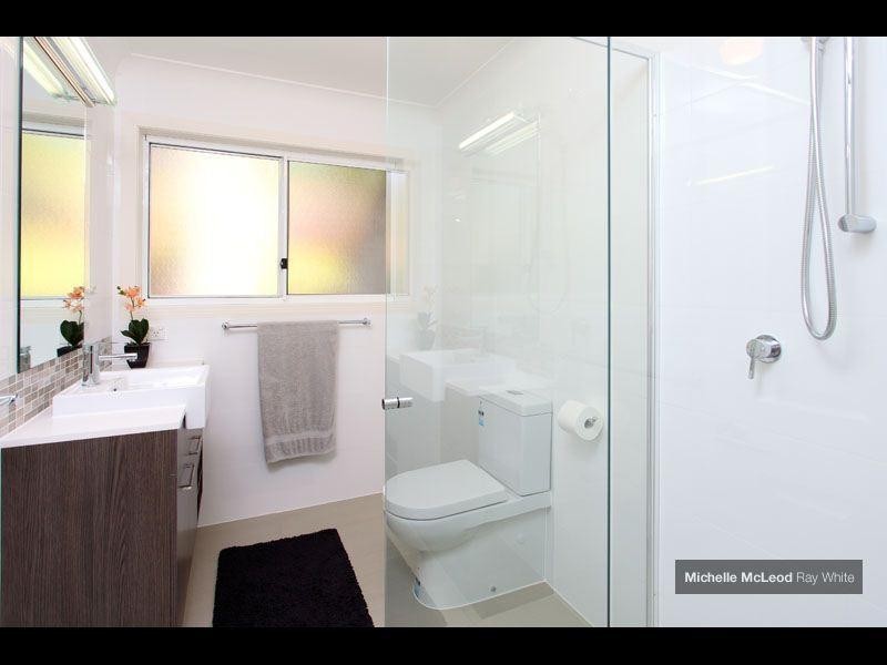 103 Ironbark Road, Chapel Hill QLD 4069