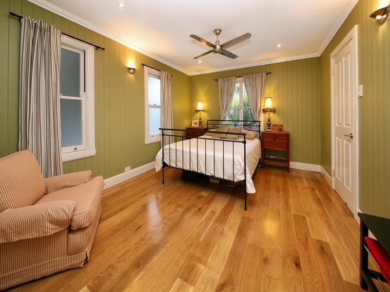 7 Sleath Street, Toowong QLD 4066