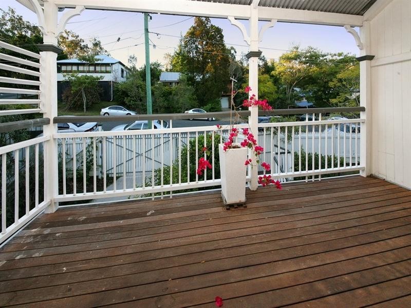 7 Sleath Street, Toowong QLD 4066