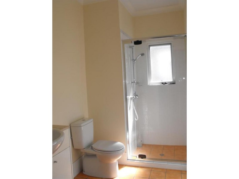 9A Priory Street, Indooroopilly QLD 4068