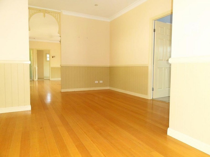 117 Kate Street, Indooroopilly QLD 4068