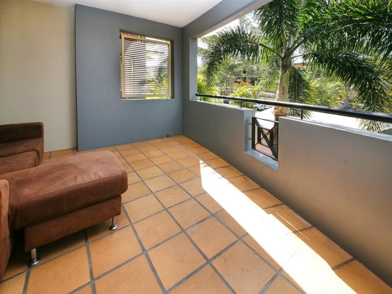 8/26 Maryvale Street, Toowong QLD 4066