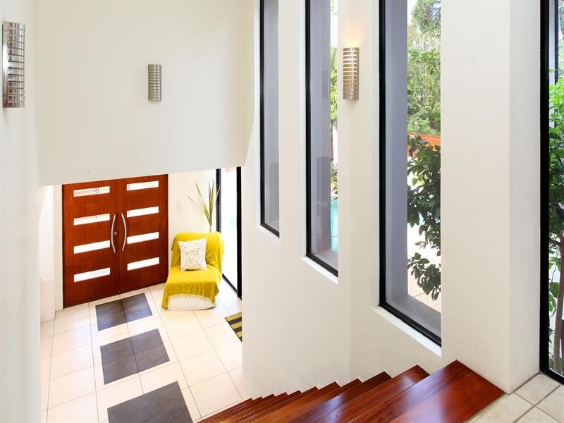 8 Minno Street, Chapel Hill QLD 4069