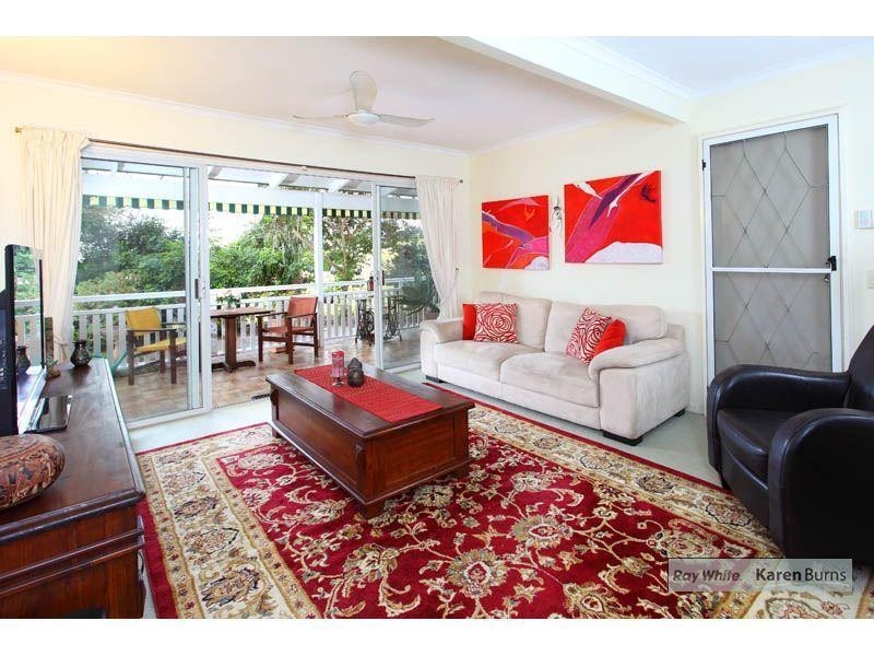 82 Kenmore Road, Kenmore QLD 4069