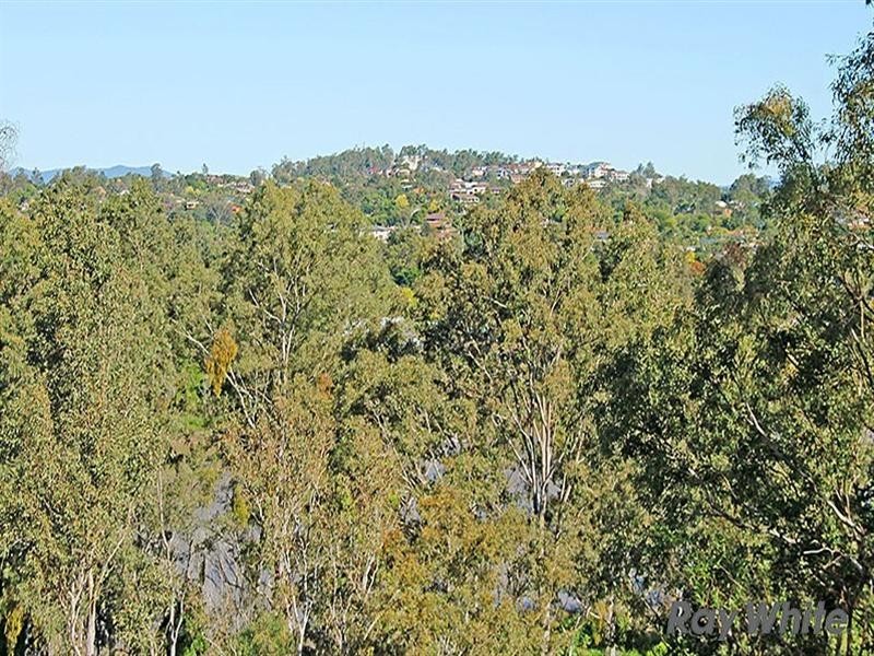 96 Sunset Road, Kenmore QLD 4069