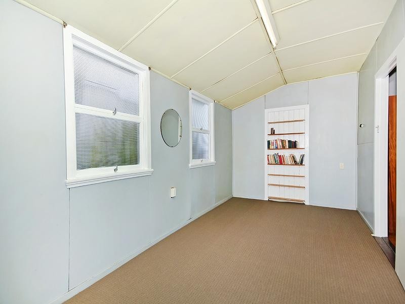 21 Rokeby Terrace, Taringa QLD 4068