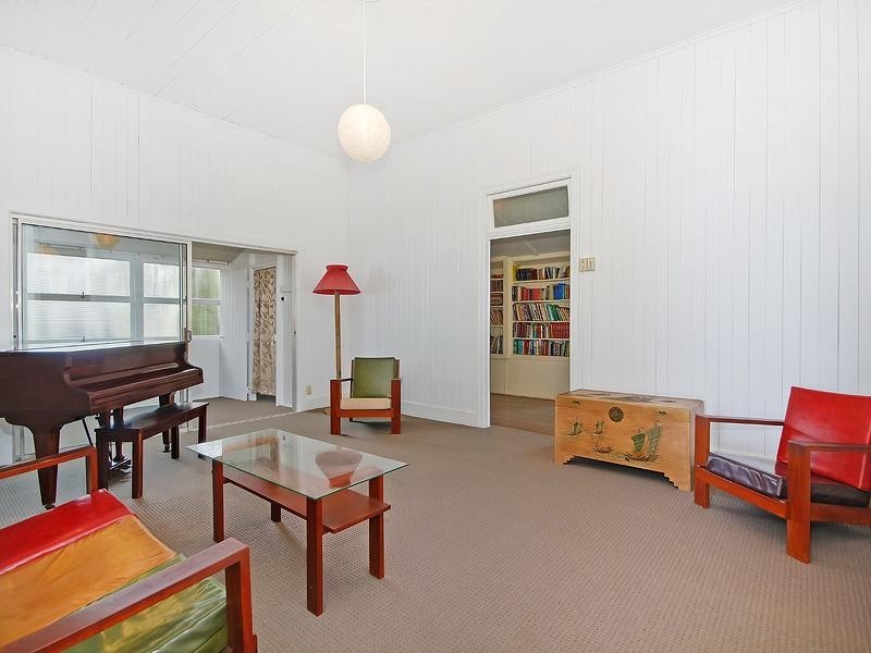 21 Rokeby Terrace, Taringa QLD 4068