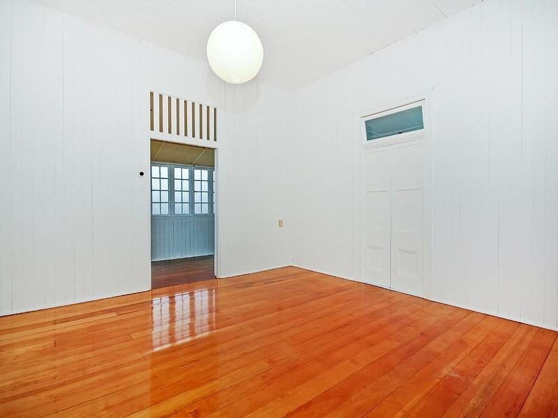 21 Rokeby Terrace, Taringa QLD 4068