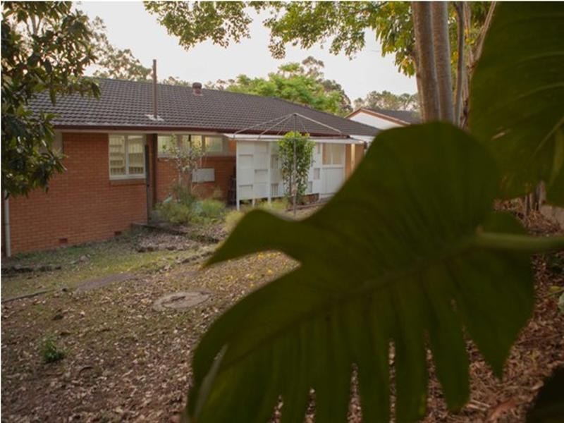 28 Marshall Lane, Kenmore QLD 4069