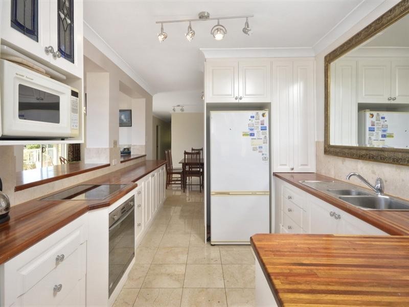 7/24 Carmody Road, St Lucia QLD 4067