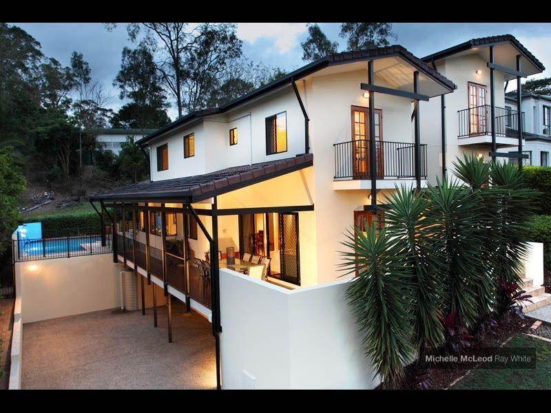 21 Regency Place, Kenmore Hills QLD 4069