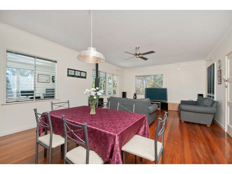 113 Jerrang Street, Indooroopilly QLD 4068