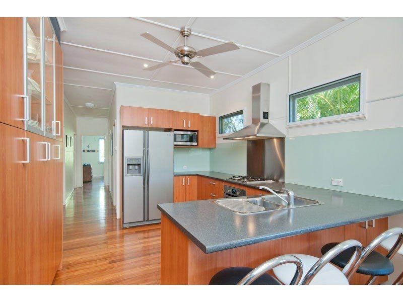 113 Jerrang Street, Indooroopilly QLD 4068