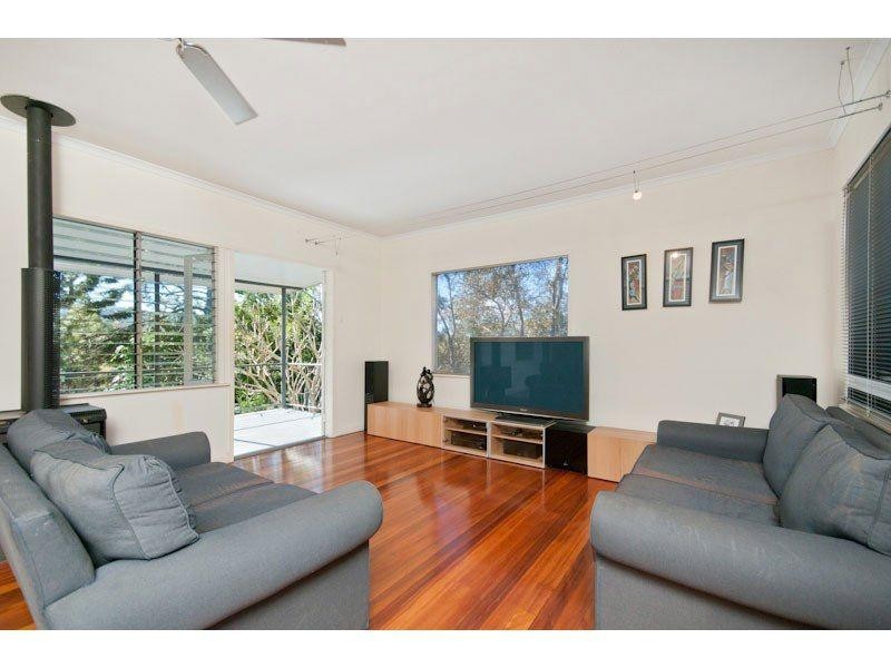 113 Jerrang Street, Indooroopilly QLD 4068