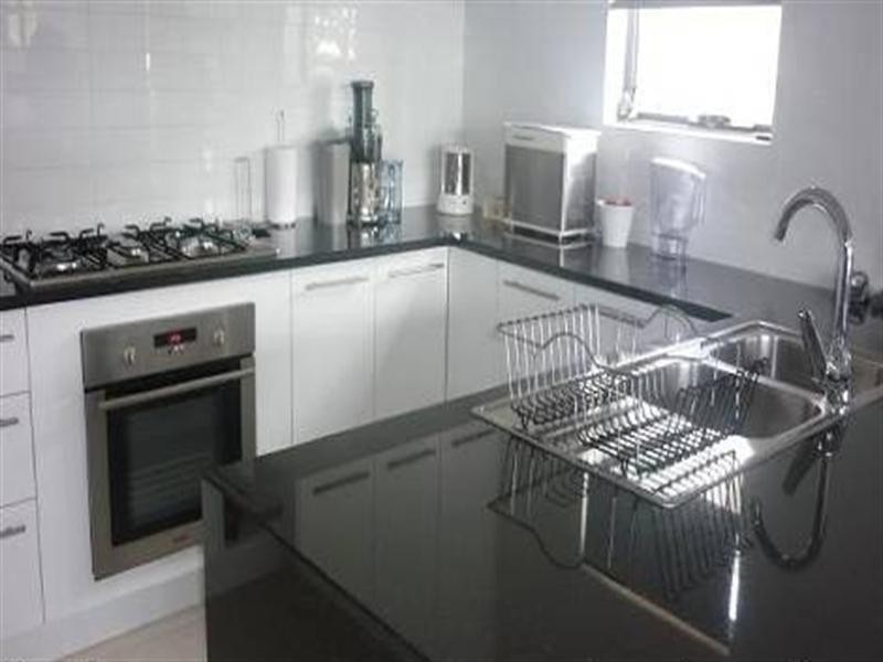 2/45 Cunningham Street, Taringa QLD 4068