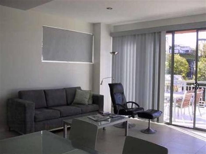 2/45 Cunningham Street, Taringa QLD 4068