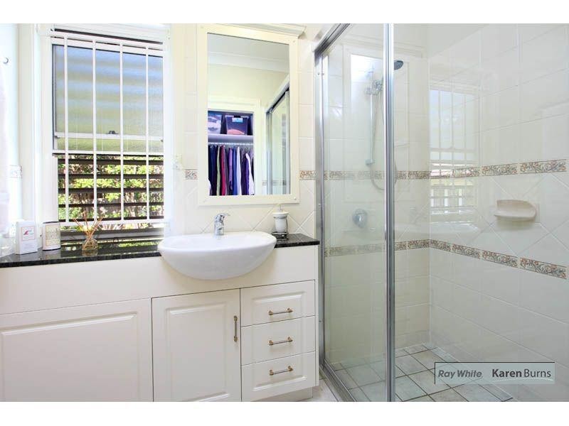 1a/157 Brookfield Road, Kenmore Hills QLD 4069