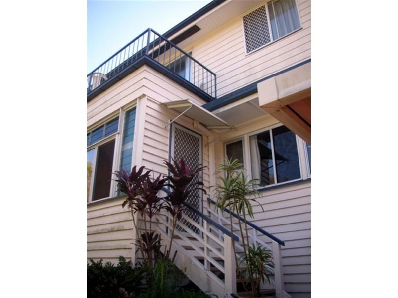 118 Hawken Drive, St Lucia QLD 4067