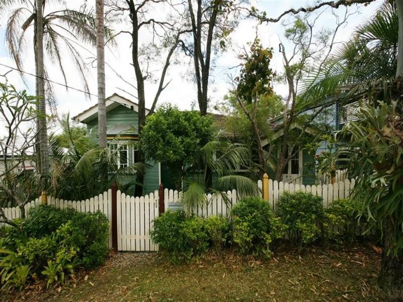 31 Fewings Street, Toowong QLD 4066