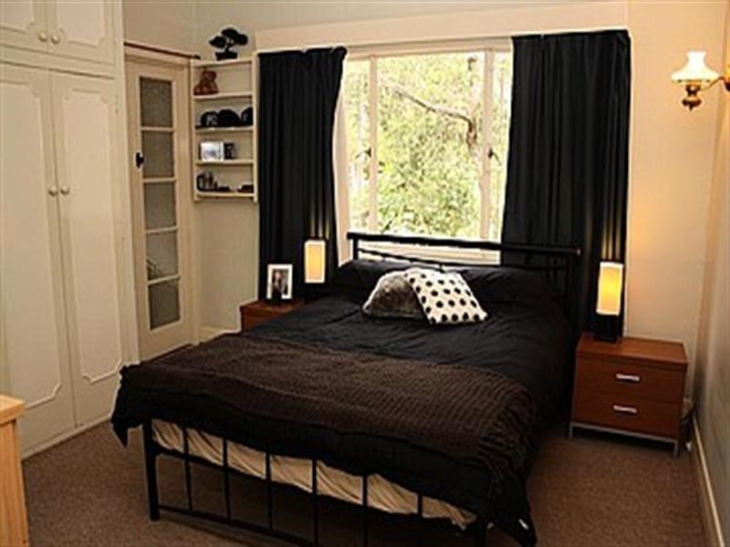 145 Hillside Terrace, St Lucia QLD 4067