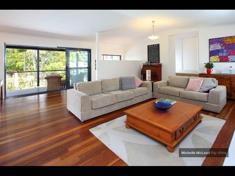 3 Sylvania Court, Kenmore QLD 4069