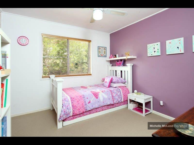 3 Sylvania Court, Kenmore QLD 4069