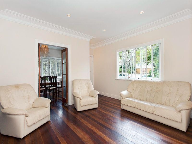 68 Depper Street, St Lucia QLD 4067