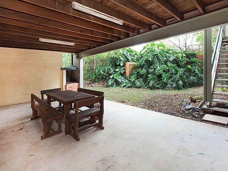 68 Depper Street, St Lucia QLD 4067