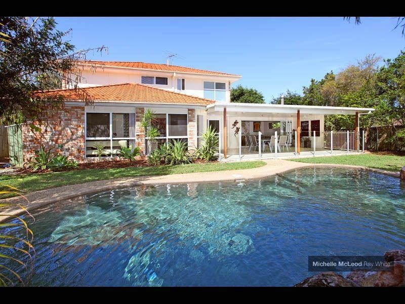 49 Kensington Circuit, Brookfield QLD 4069