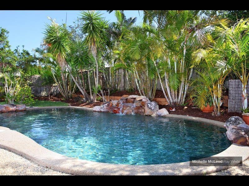 49 Kensington Circuit, Brookfield QLD 4069