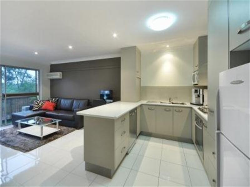 11/49 Riverview Terrace, Indooroopilly QLD 4068