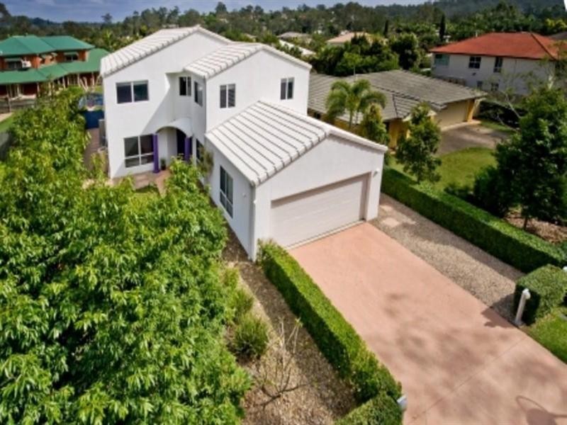 76 Kintyre Street, Brookfield QLD 4069