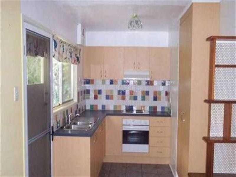 38 Newcomen Street, Indooroopilly QLD 4068