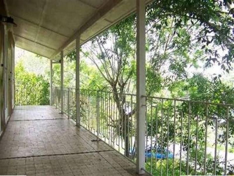 38 Newcomen Street, Indooroopilly QLD 4068