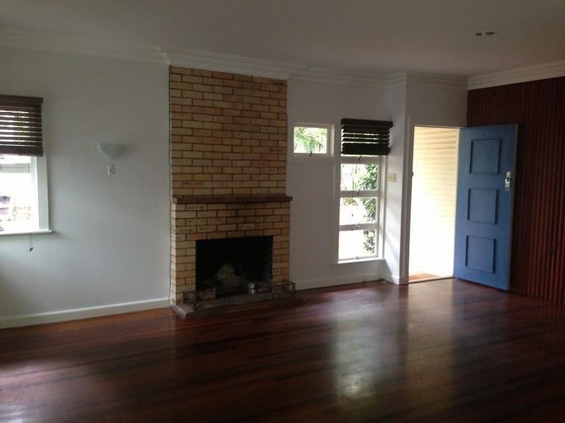 160 Stanley Street, Taringa QLD 4068