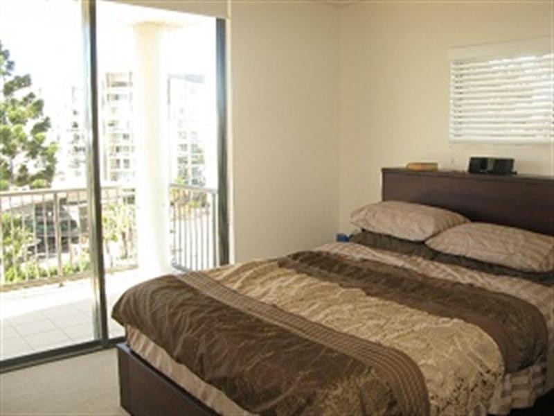 1071/18 Manning Street, Milton QLD 4064