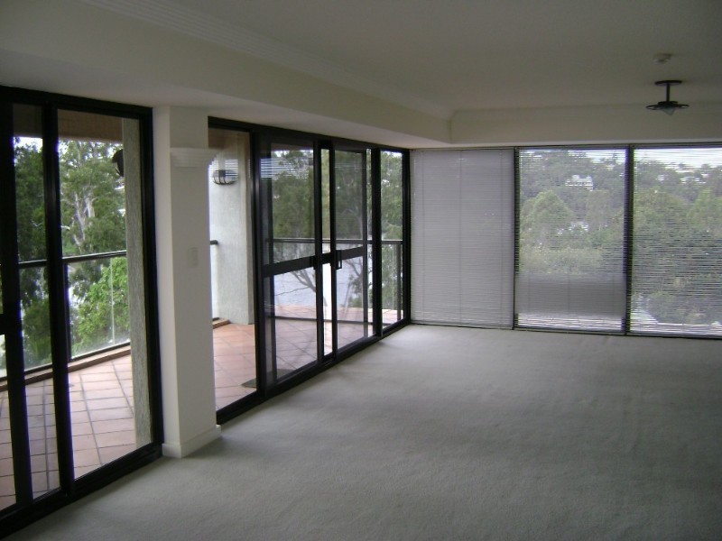 172 Macquarie Street, St Lucia QLD 4067