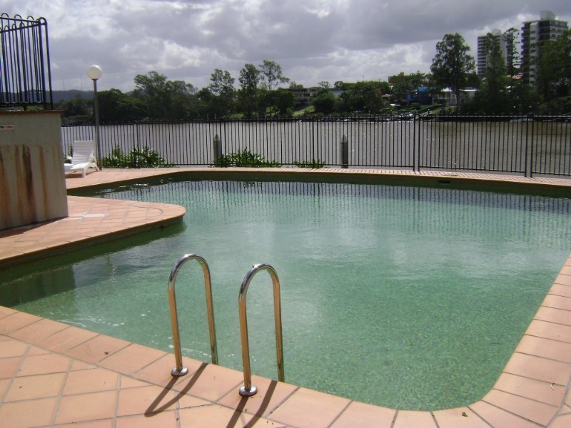 172 Macquarie Street, St Lucia QLD 4067