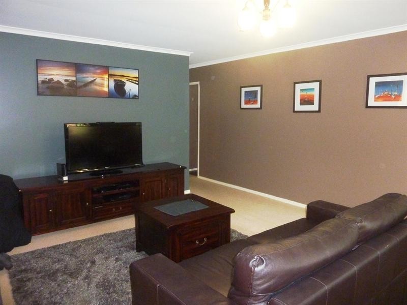 20 Chantilly Street, Chapel Hill QLD 4069