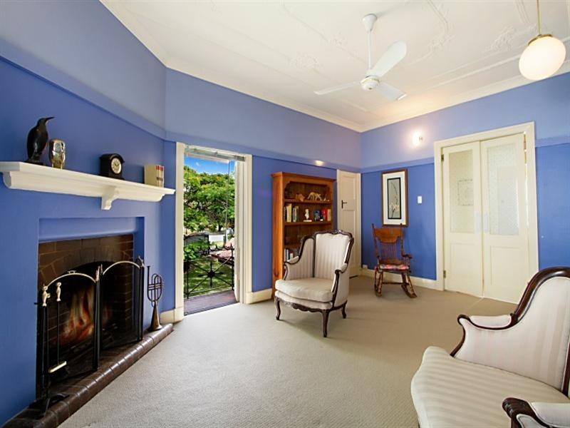 13 Wight Street, Milton QLD 4064