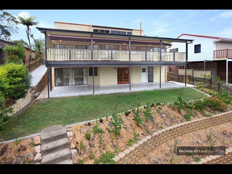 74 Chapel Hill Road, Chapel Hill QLD 4069