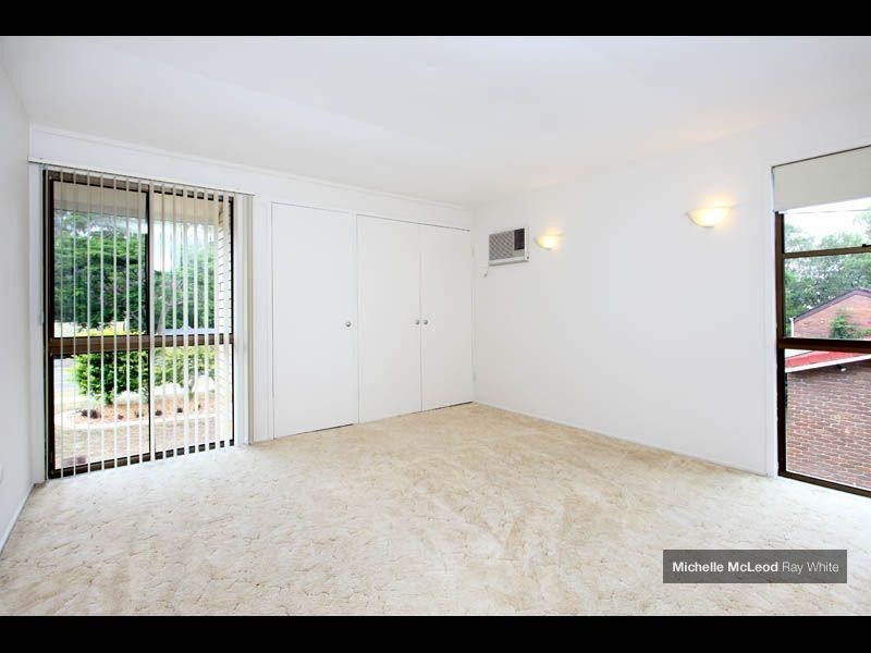 74 Chapel Hill Road, Chapel Hill QLD 4069