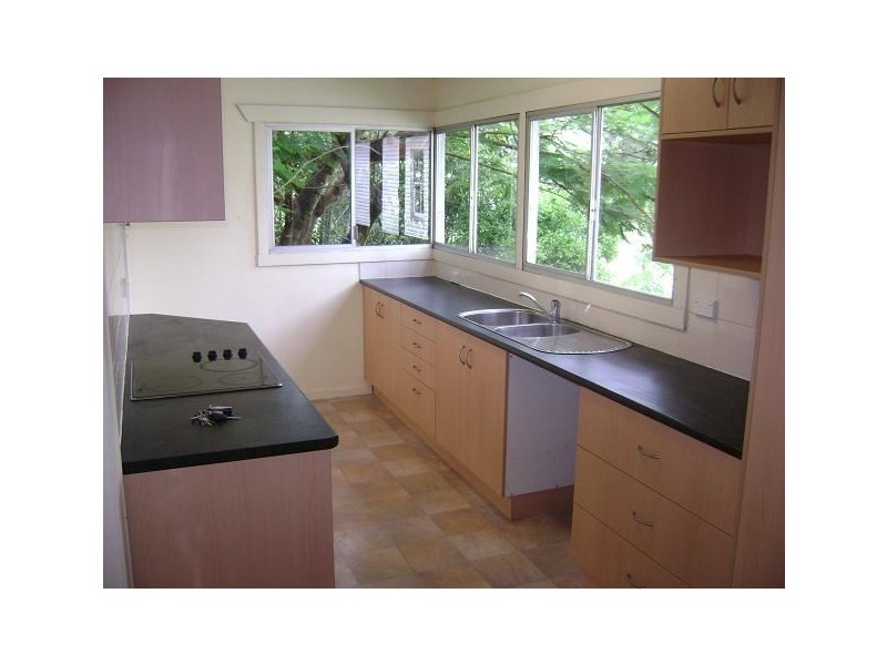 27 Vera Street, Toowong QLD 4066