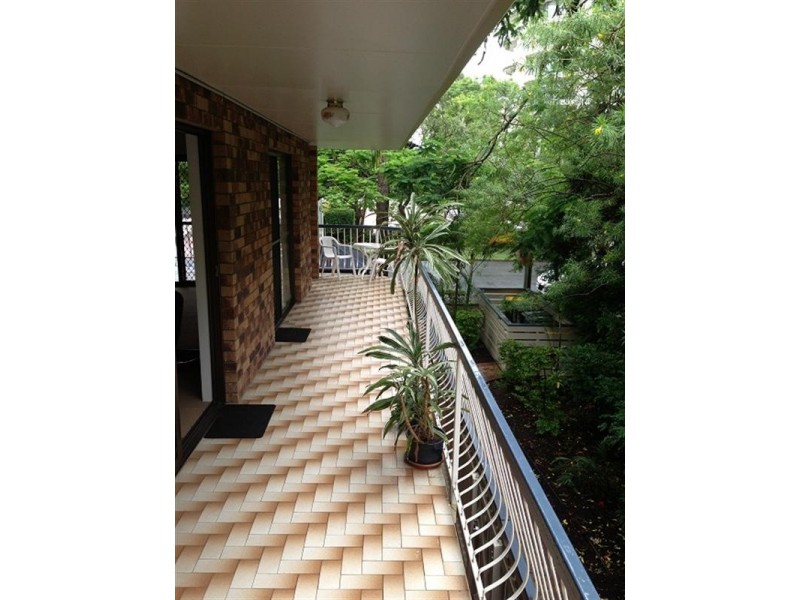 2/63 Macquarie Street, St Lucia QLD 4067