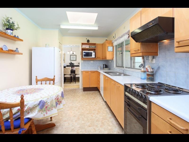 78 Kenmore Road, Kenmore QLD 4069