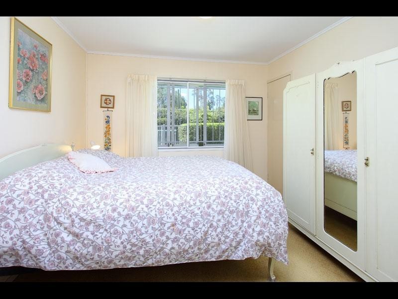 78 Kenmore Road, Kenmore QLD 4069