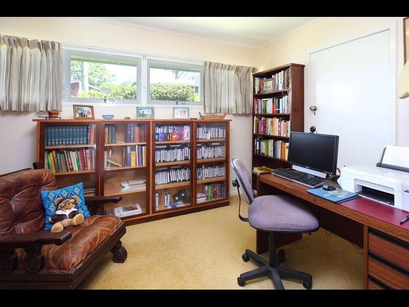 78 Kenmore Road, Kenmore QLD 4069